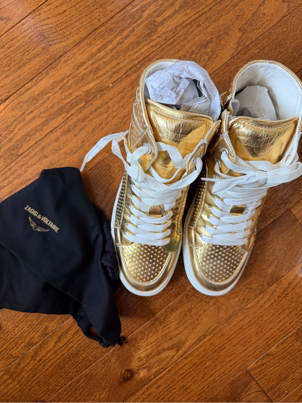 Zadig & Voltaire Gold High-Top Women's Sneakers with small discoloration!!!! ❗️ - Picture 7 of 10